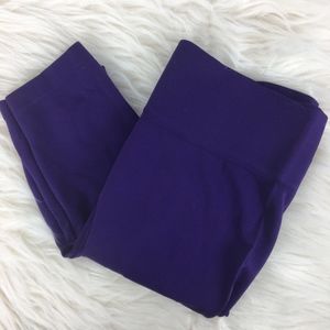 NWOT New Mix One Size Purple Capri Tights S M L